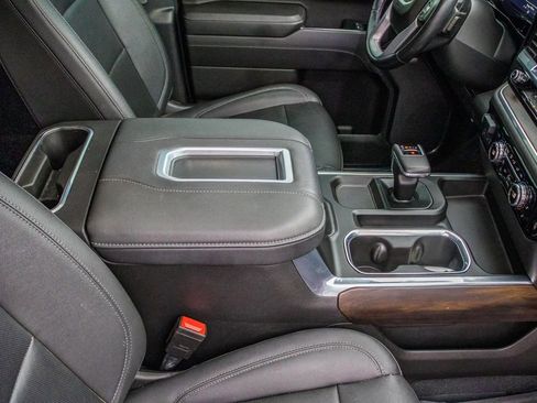 Used 2022 GMC Sierra 1500 SLT image 14