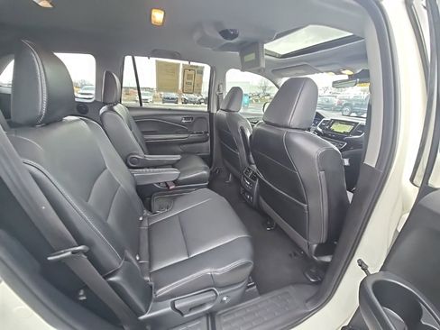 Used 2019 Honda Pilot Touring image 33