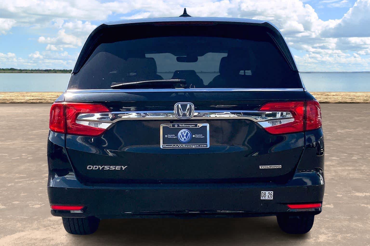 Used 2018 Honda Odyssey Touring image 5