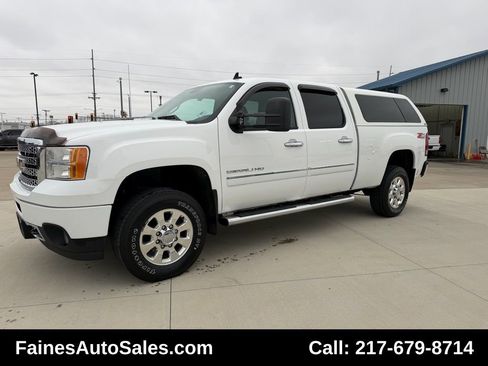 Used 2014 GMC Sierra 3500 Denali w/ Snow Plow Prep Package image 4