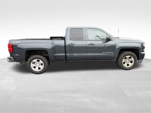 Used 2017 Chevrolet Silverado 1500 LT w/ All Star Edition AWD/4WD image 14
