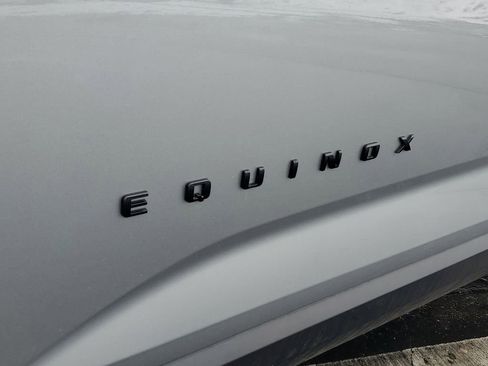 Used 2026 Chevrolet Equinox LT w/ Convenience Package II image 6