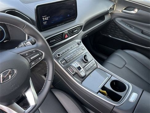 Used 2023 Hyundai Santa Fe SEL w/ Premium Package image 19