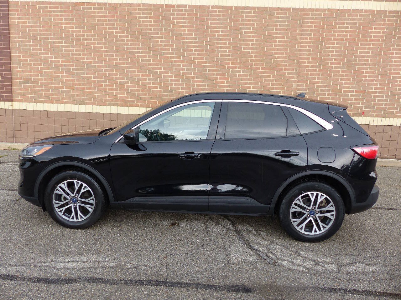 Used 2020 Ford Escape SEL AWD/4WD image 5