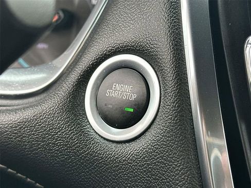 Used 2023 Chevrolet Traverse LT w/ LPO, Floor Liner Package image 16