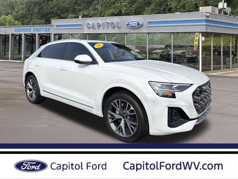 Used 2025 Audi Q8 Premium Plus AWD/4WD image 1