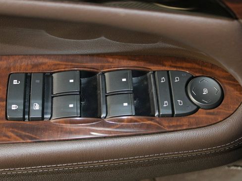 Used 2017 Buick Enclave Premium w/ Enclave Tuscan Edition image 25