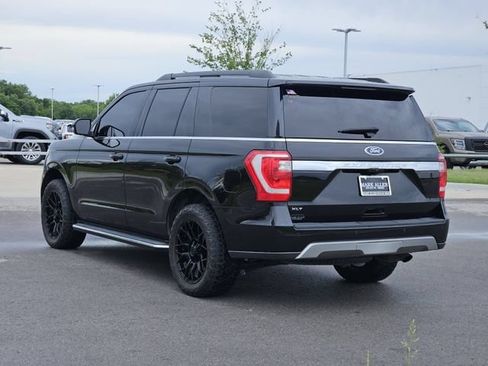 Used 2021 Ford Expedition XLT AWD/4WD image 5
