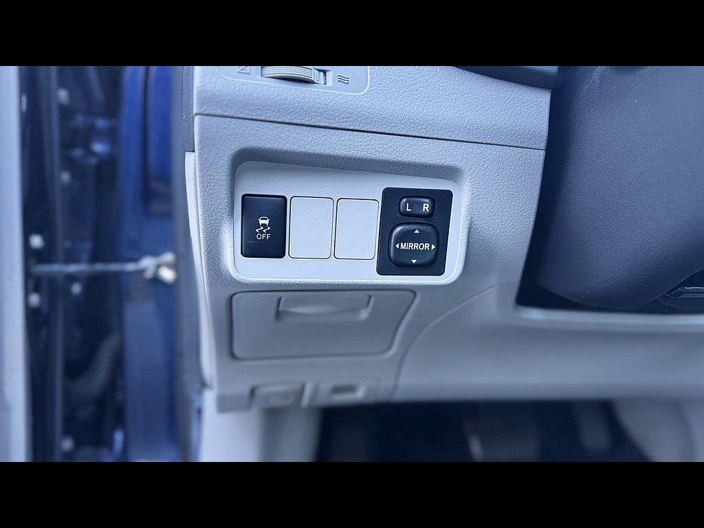 Used 2011 Toyota Corolla FWD image 21