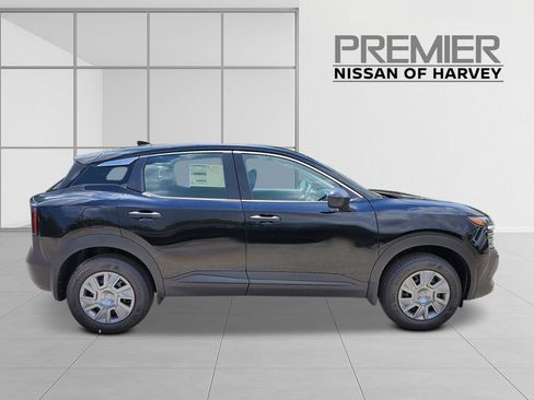 New 2026 Nissan Kicks S image 7