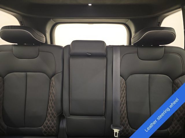 Used 2024 Jeep Grand Cherokee Summit AWD/4WD image 23