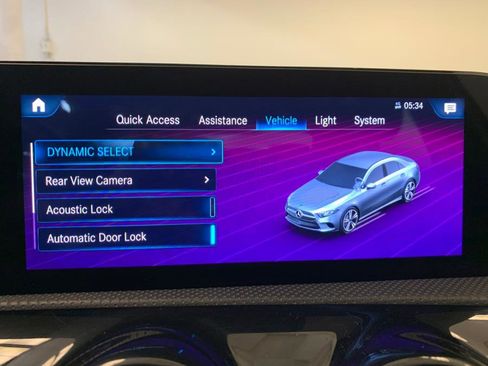 Used 2022 Mercedes-Benz A 220 4MATIC image 35