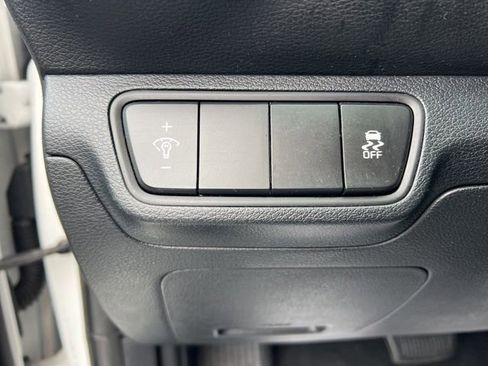 Certified 2024 Kia Forte LXS image 11