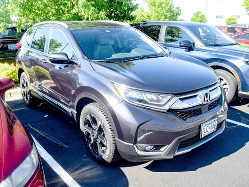 Used 2017 Honda CR-V Touring image 4