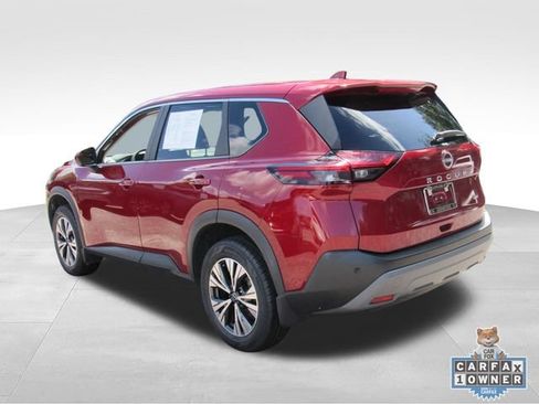 Certified 2023 Nissan Rogue SV FWD image 8