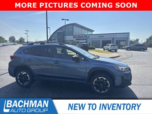 Used 2021 Subaru Crosstrek 2.0i AWD/4WD image 2