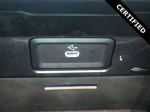 New 2026 Mercedes-Benz C 300 Sedan image 4