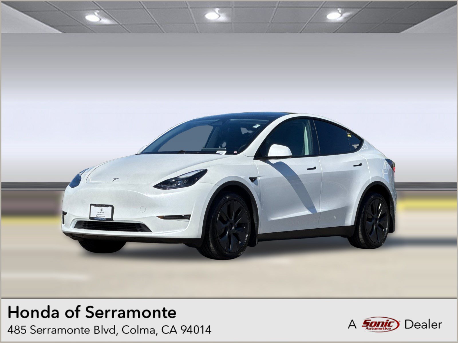 Used 2025 Tesla Model Y Long Range AWD/4WD image 1