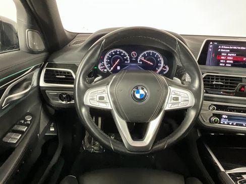Used 2019 BMW 750i 750i image 11