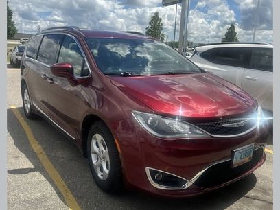 Used 2017 Chrysler Pacifica Touring-L Plus