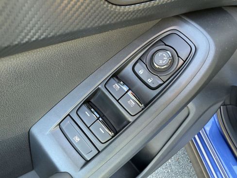 Certified 2025 Subaru Crosstrek 2.5i Premium image 12