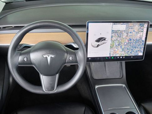 Used 2022 Tesla Model 3 Standard Range image 15