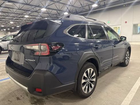 Used 2024 Subaru Outback Limited AWD/4WD image 2