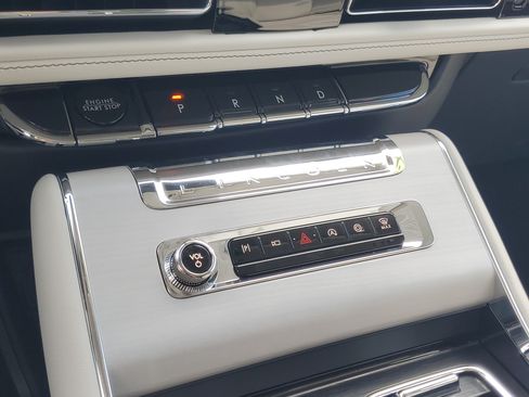 New 2027 Lincoln Aviator Reserve AWD/4WD image 21
