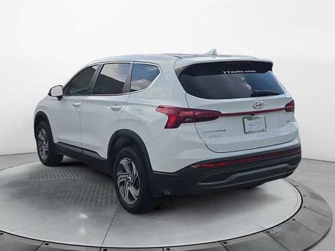 Used 2023 Hyundai Santa Fe SE AWD/4WD image 3
