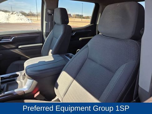Used 2023 Chevrolet Silverado 1500 RST AWD/4WD image 17