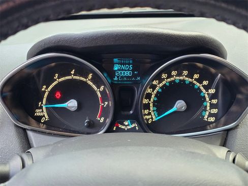 Used 2015 Ford Fiesta SE image 4