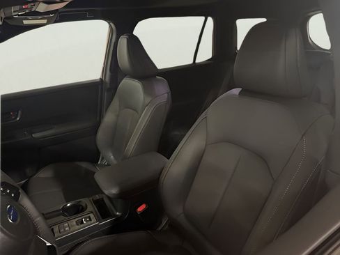 Used 2026 Subaru Outback Limited image 14