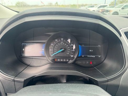 Certified 2023 Ford Edge SEL w/ Convenience Package image 11