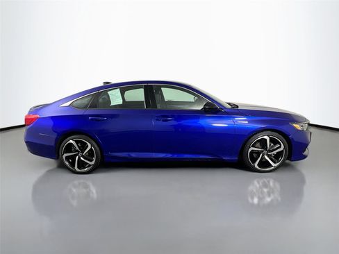 Used 2022 Honda Accord Sport image 7