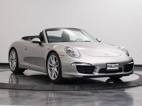 Used 2013 Porsche 911 Carrera S RWD image 15
