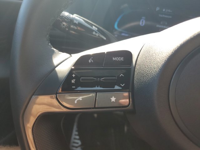 Certified 2026 Hyundai Elantra SEL Sport FWD image 21
