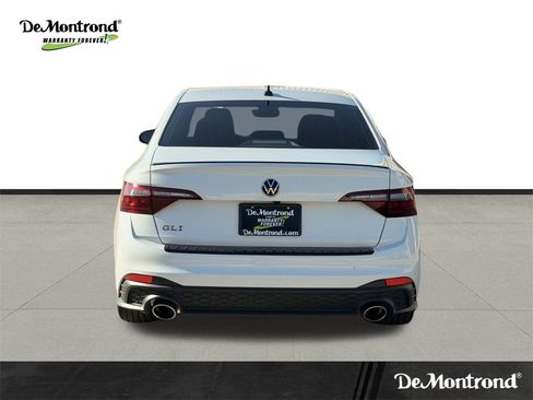 Used 2024 Volkswagen Jetta GLI 40th Anniversary Edition image 6