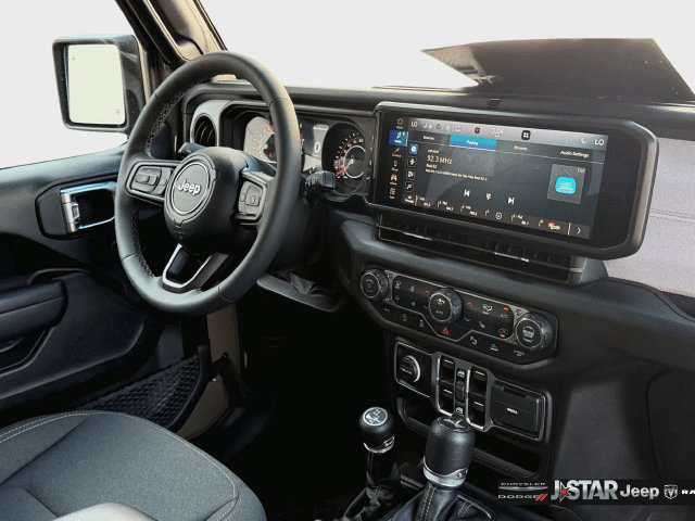 Used 2026 Jeep Wrangler Unlimited Sport AWD/4WD image 18