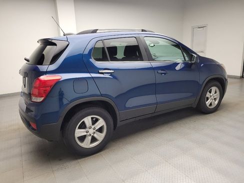 Used 2020 Chevrolet Trax LT FWD image 10