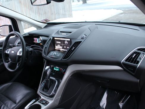 Used 2013 Ford C-MAX SEL image 39