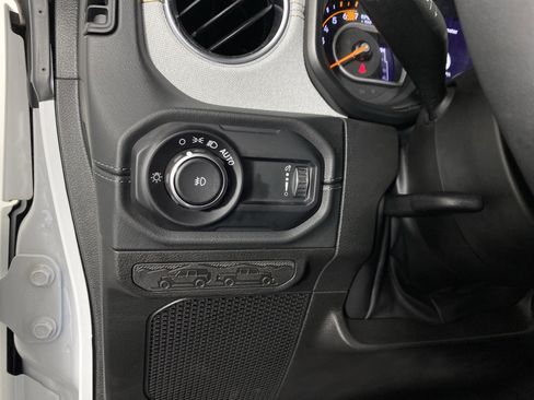 Used 2024 Jeep Wrangler Sahara w/ Technology Group image 26