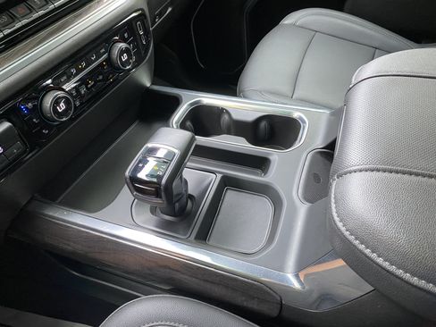 Used 2023 Chevrolet Silverado 1500 LTZ RWD image 31