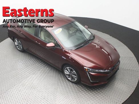 Used 2018 Honda Clarity Touring image 3