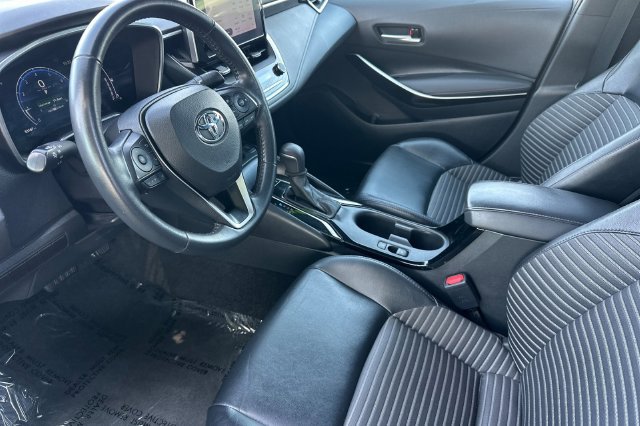 Used 2023 Toyota Corolla XSE FWD image 11