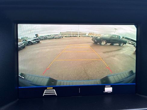 Used 2021 Chevrolet Colorado W/T w/ Custom Special Edition image 40