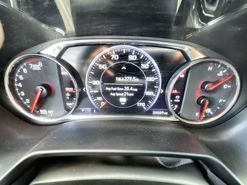 Used 2022 Chevrolet Blazer RS w/ Driver Confidence II Package FWD image 10