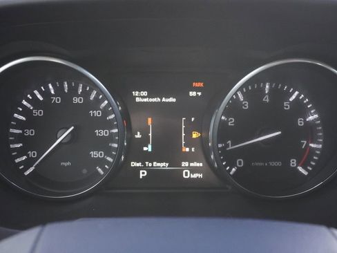 Used 2014 Land Rover Range Rover Evoque Prestige image 11