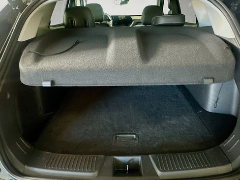 Used 2025 Chevrolet Trax LT image 27