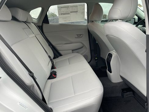 New 2025 Hyundai Kona SEL image 17