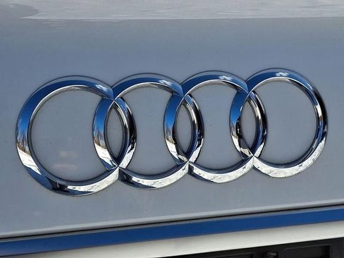 Used 2022 Audi SQ5 Premium image 34